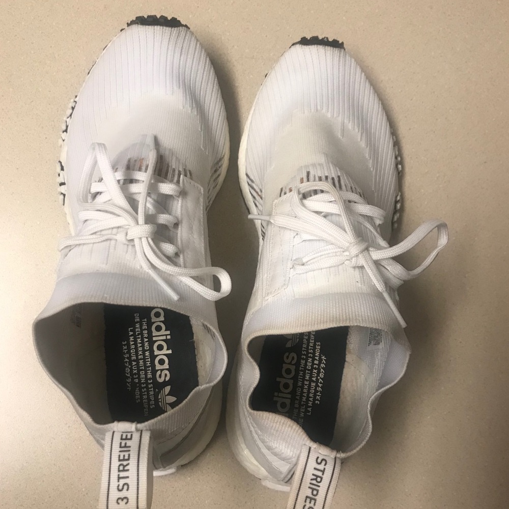 🚩Sold🚩🔥Adidas NMD “Racer” Size 9🔥 - Picture 3 of 8